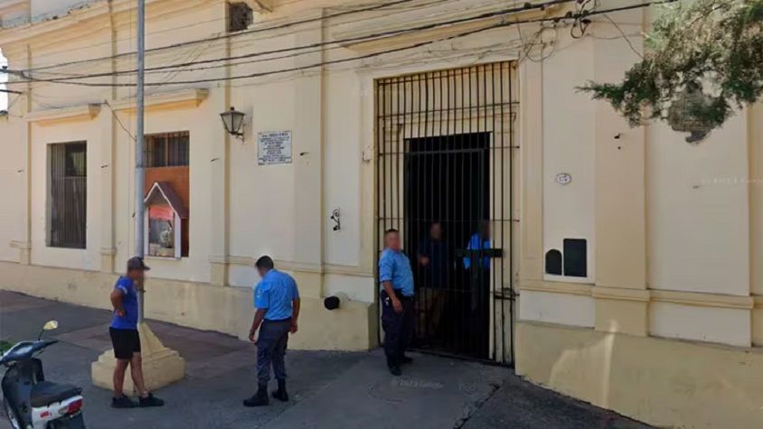 abuso de un preso en metan fueron cinco me di cuenta por que me dolia el ano