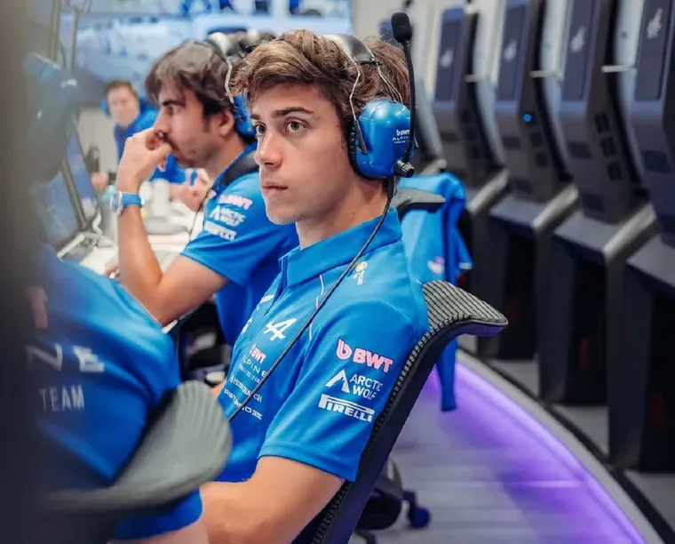 colapinto tuvo una discreta actuacion en las primeras dos practicas libres del gp de espana