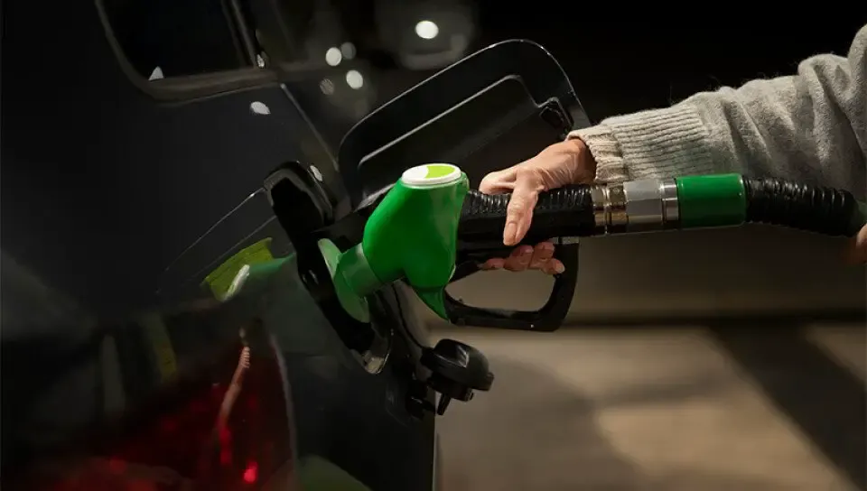 nuevo golpe al bolsillo suben los combustibles en salta