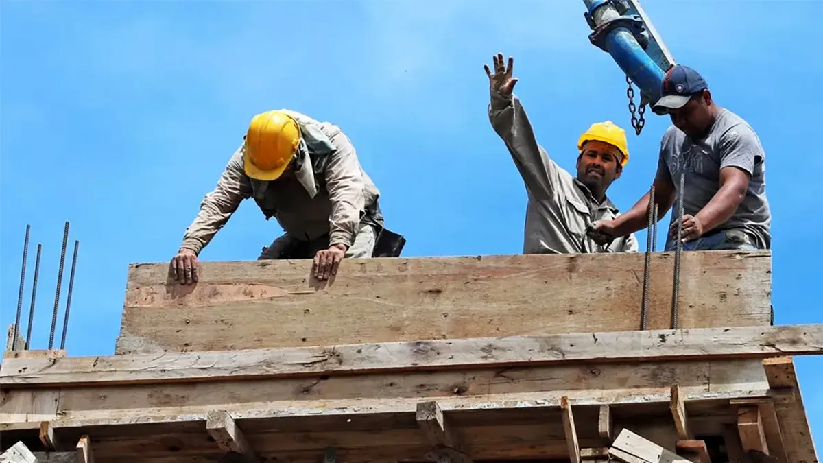 construccion en salta fuerte retroceso y alerta por el freno de la obra publica