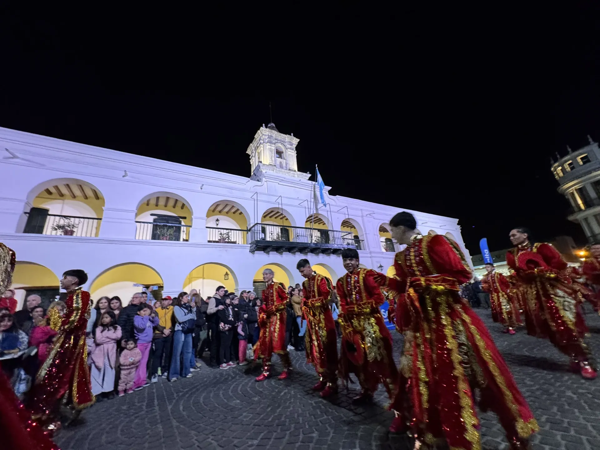 suspendieron el desentierro del carnaval pero avanzan los corsos saltenos