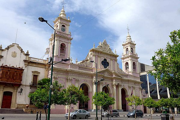 la catedral de salta estrenara nueva iluminacion para el milagro tras un ano sin respuestas de nacion