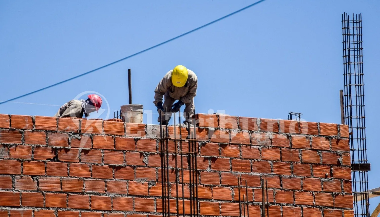 El empleo privado en Salta dejó de caer por primera vez en el año, pero sigue 2.700 puestos abajo