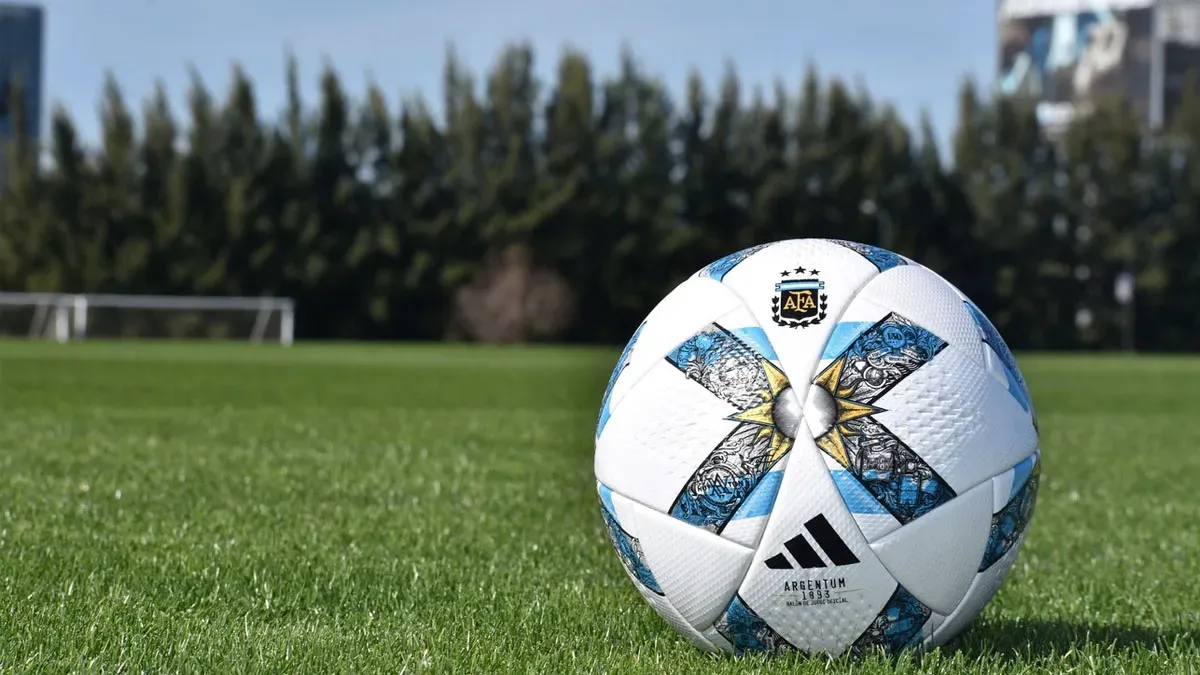 hoy vuelve el futbol argentino los cinco partidos del jueves