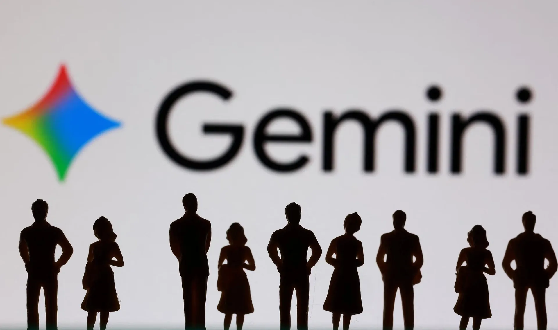 Gemini de Google se vuelve agente y llega a Gmail, Calendar, Docs, Sheets y Presentaciones