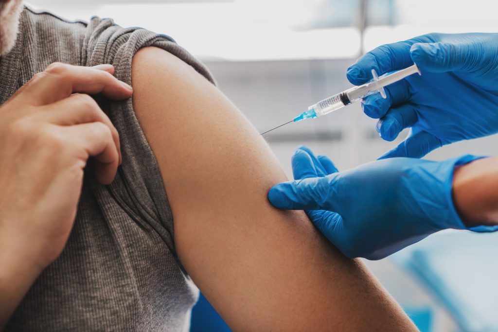 nacion envia a salta 6 000 vacunas contra el dengue un numero que muchos consideran escaso