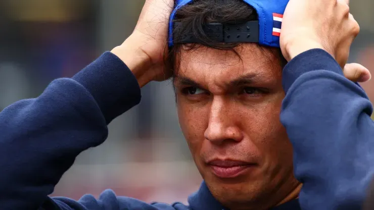 albon rompio el silencio tras arruinarle la carrera a franco colapinto en el gp de azerbaiyan fue mi culpa