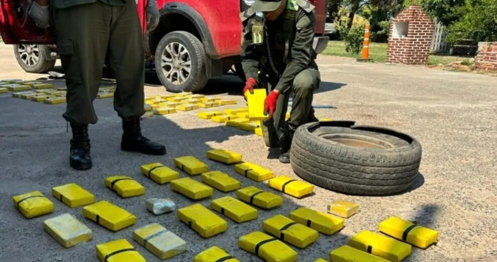 salteno transportaba mas de 100kg de cocaina valuada en 200 millones