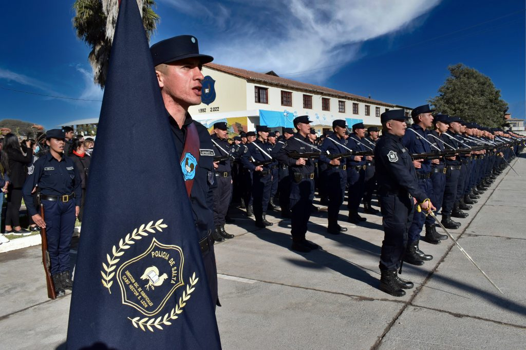 se investiga la muerte de un aspirante en la escuela de suboficiales de la policia