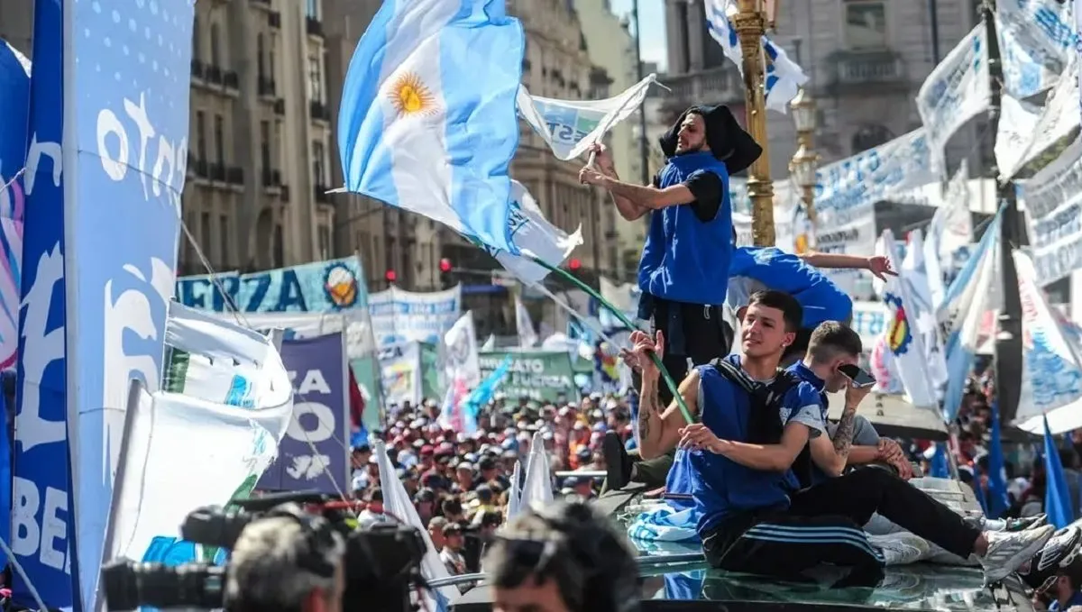 la cgt anuncio que convocaran a un paro general en los proximos dias