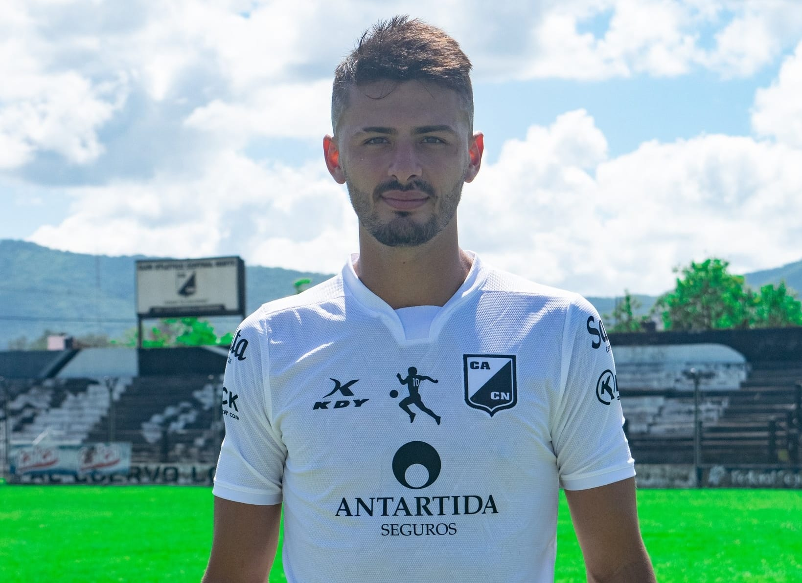 el salteno luciano jimenez se convertira en el nuevo delantero de estudiantes de la plata