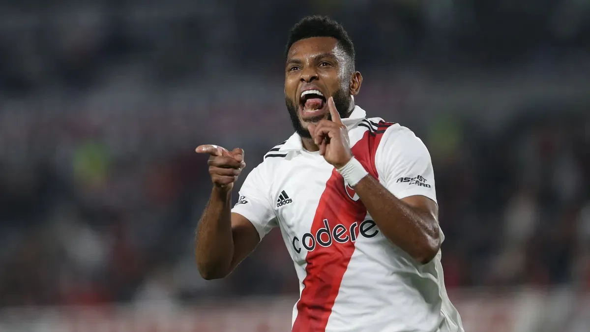 malas noticias para river miguel borja padece una leve lesion muscular y no viaja a cordoba
