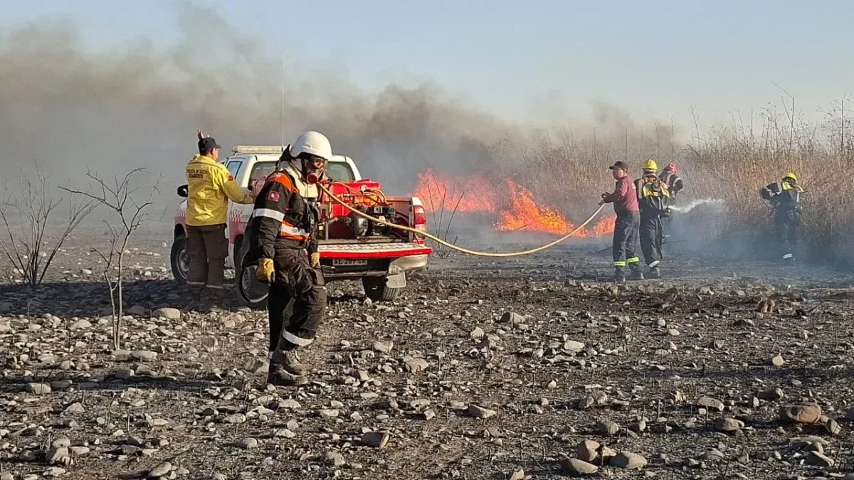 Alerta roja por la sequedad: declaran nivel de riesgo muy alto de incendios forestales en la capital salteña