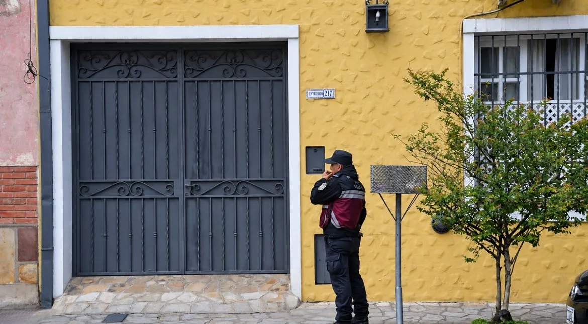Investigan la muerte de una mujer hallada sin vida en una vivienda del macrocentro de Salta