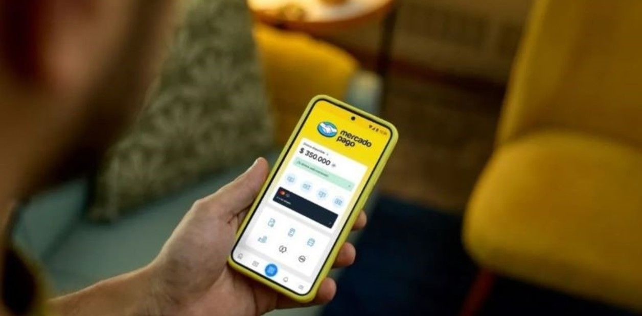 polemica por el prode del mundial de mercado pago lo acusan de operar como casa de apuestas sin habilitacion