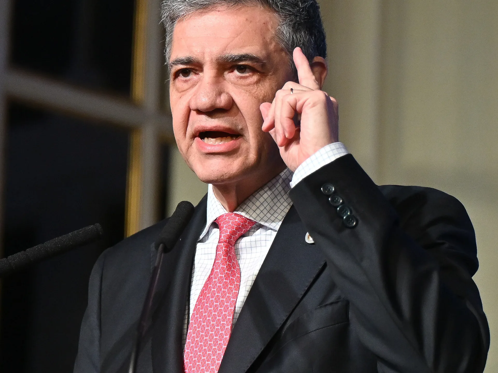 Jorge Macri deslizó que la Ciudad votaría junto a la Nación en 2027 y pateó la alianza con LLA a marzo