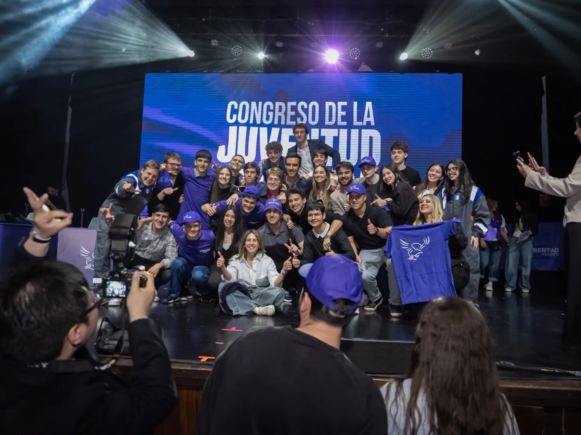 La Libertad Avanza reunió a su juventud en la Ciudad y tensó la negociación con el PRO por 2027