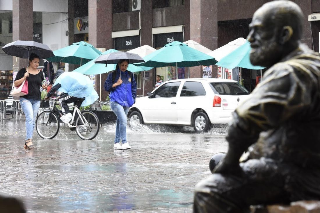 la provincia vuelve a quedar bajo alerta por tormentas intensas preven lluvia fuerte viento y granizo