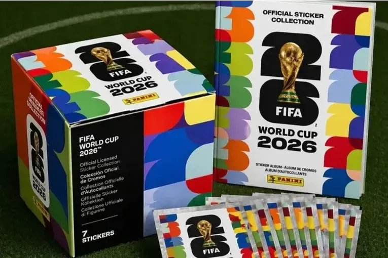 quiso completar el album y cayo en una curiosa estafa con figuritas del mundial