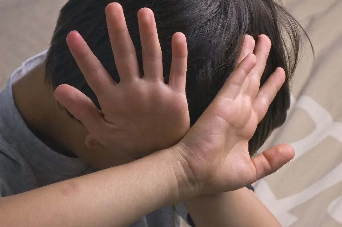 sera juzgada por abandono y maltrato a sus cuatro hijos tras denuncia escolar