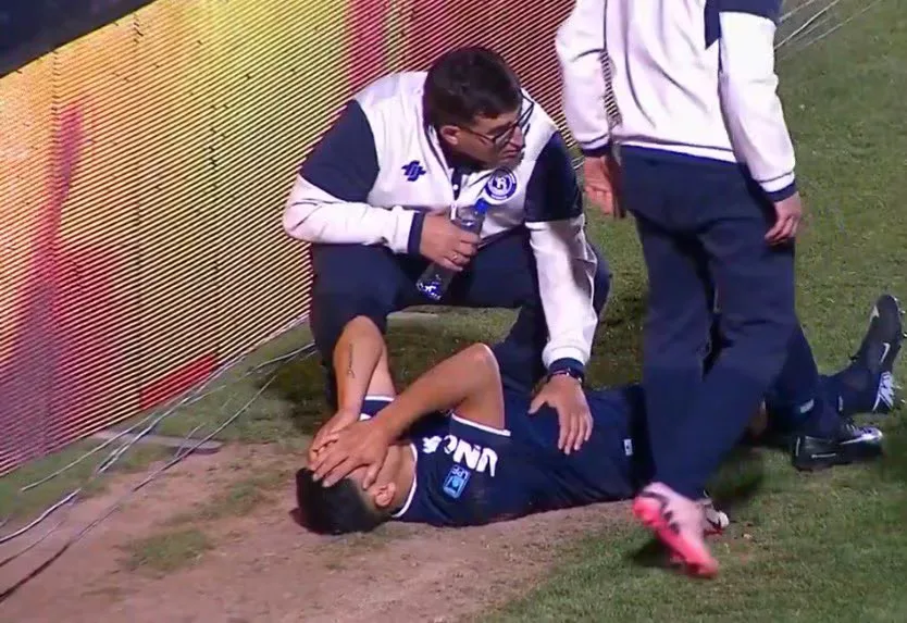 Maximiliano Salas sufrió una rotura de ligamentos y estará hasta un año sin jugar
