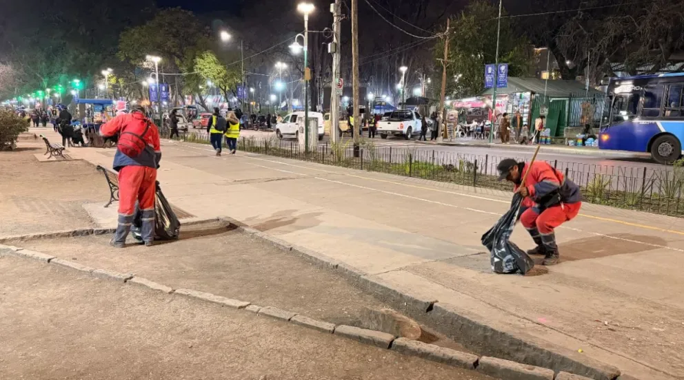 Después de la Procesión, Salta reforzó la limpieza del centro y el Parque San Martín
