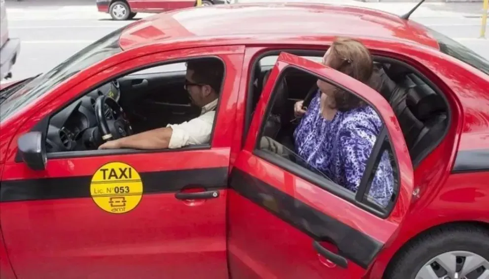 dia del taxista choferes saltenos alertan por la crisis menos viajes y el avance de las apps