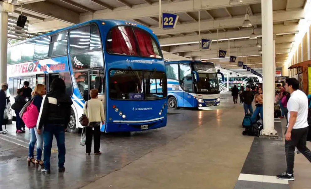 se abre el debate por un nuevo aumento del transporte interurbano