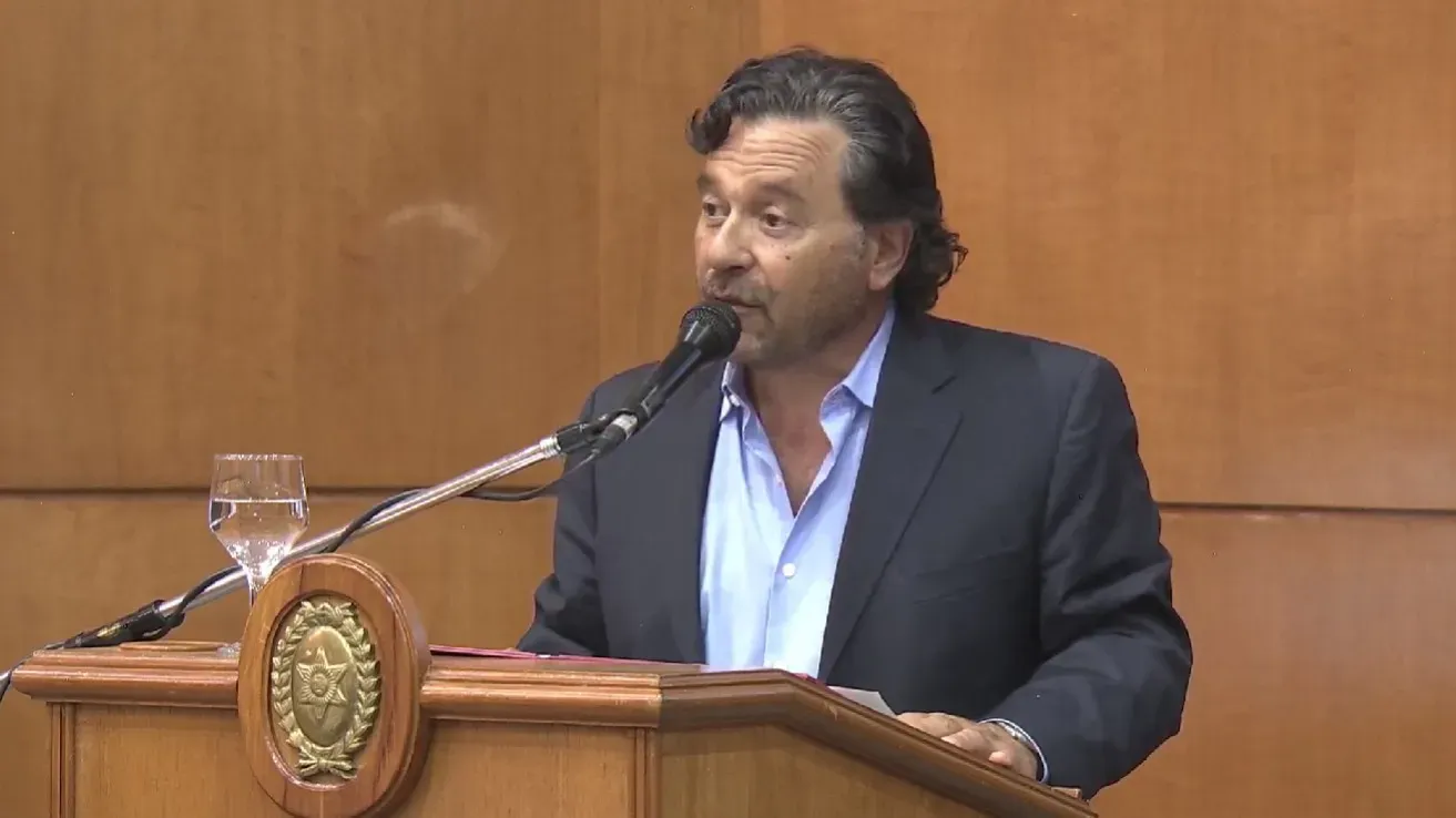 saenz lanzo el hospital publico digital la salud tiene que llegar a todos por igual