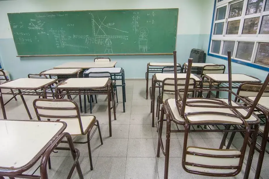 adp se pliega al paro nacional docente y salta se queda sin clases este lunes