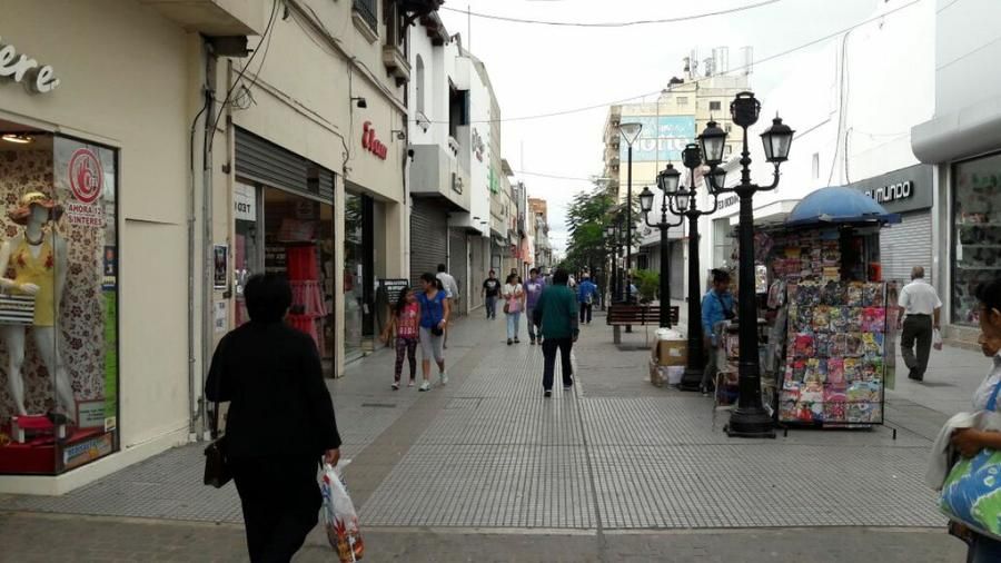 la crisis del transporte reabre el debate por el horario corrido