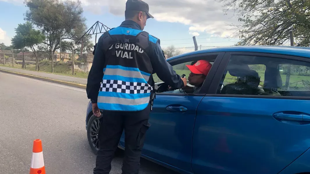 fin de semana largo 180 conductores alcoholizados detectados en los controles viales