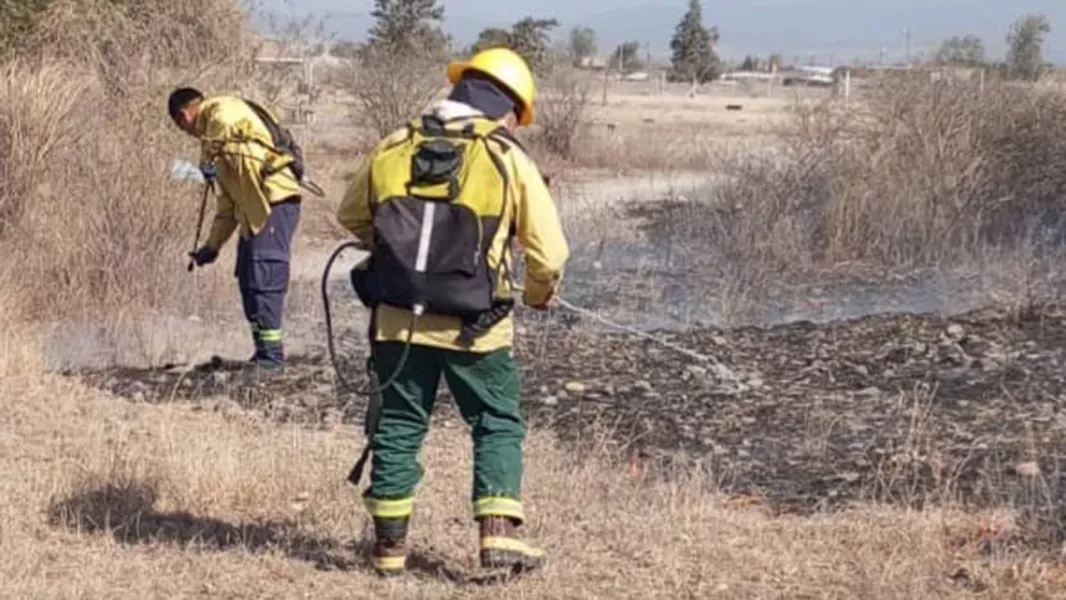 doble alerta meteorologica en salta riesgo extremo de incendios forestales