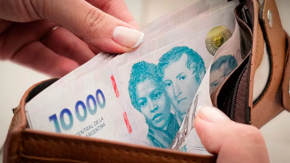 empleados publicos provinciales cobran hoy los sueldos de julio