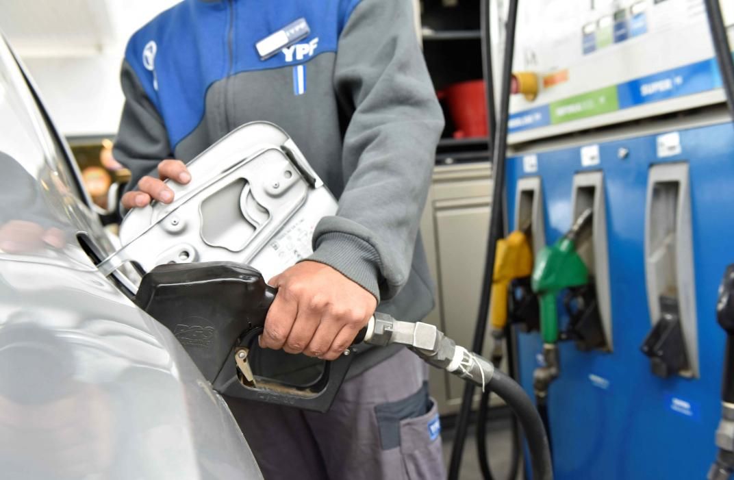 buscan reducir el precio de los combustibles en salta con una baja de impuestos