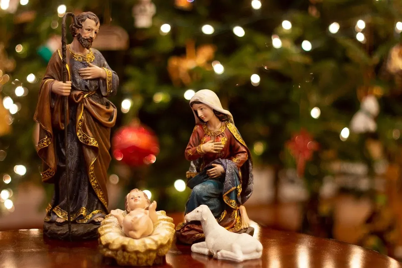 los 5 paises donde esta prohibida la navidad y por que