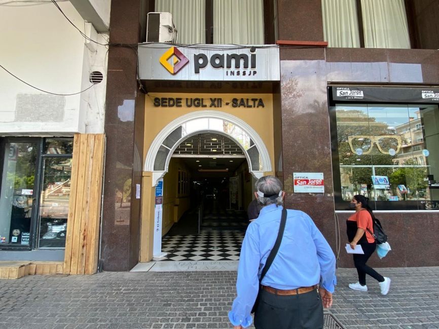 jubilados en alerta suspenden turnos y cirugias programadas para afiliados del pami