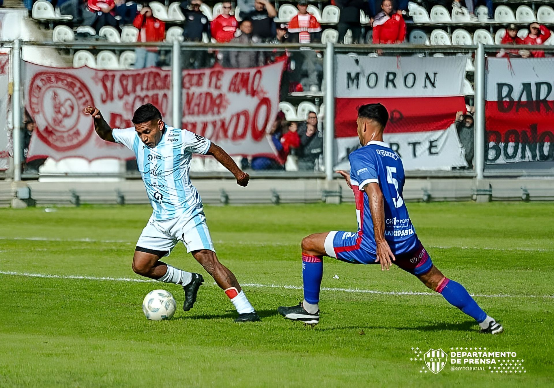 el albo fue mejor contra moron pero termino empatando 0 a 0