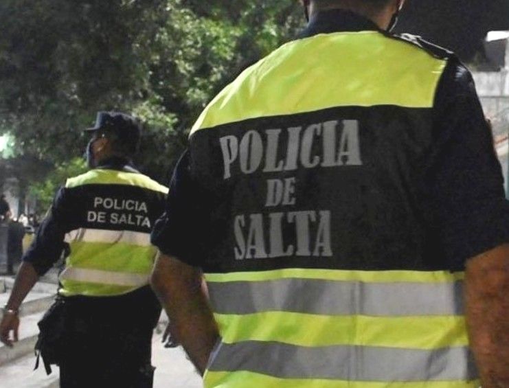 violento incidente en un boliche cuatro policias heridos y tres jovenes demorados