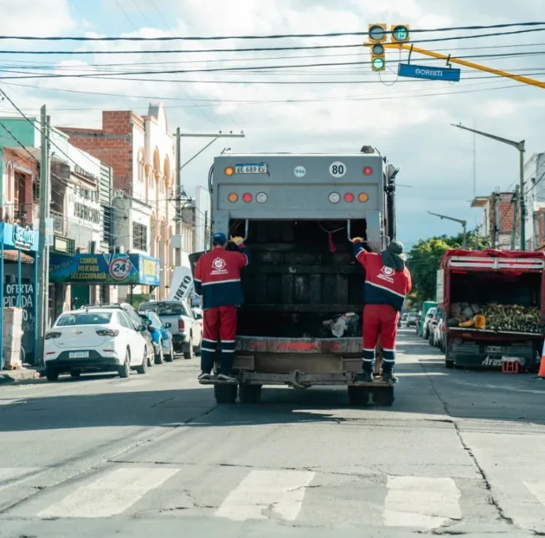 Feriados del Milagro: cómo funcionarán los servicios municipales
