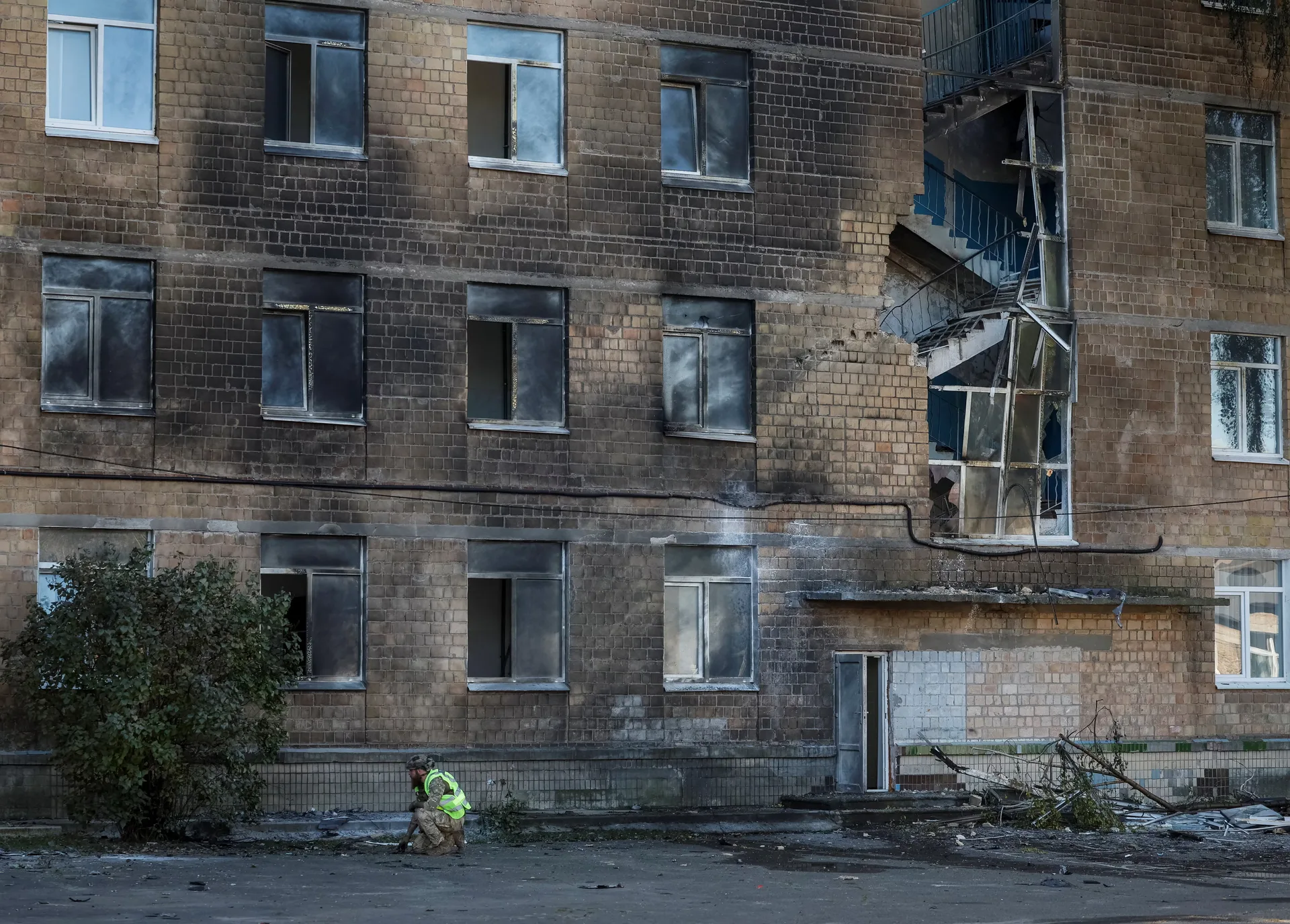 Rusia bombardeó Ucrania con misiles y drones: Zelensky elevó a 11 los muertos