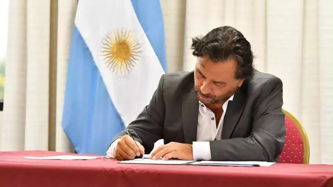 Sáenz le pidió a ARCA que revise las nuevas reglas del tráfico fronterizo