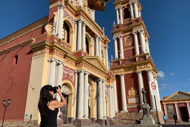 empresas turisticas recurren a creditos para afrontar el pago del aguinaldo