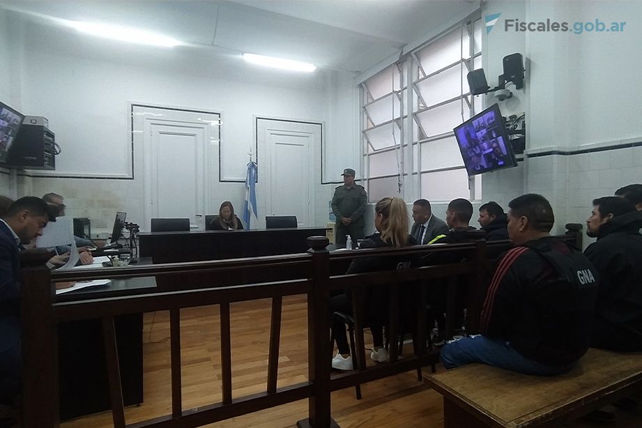 desmantelaron un red de narcotrafico en salta seis personas detenidas