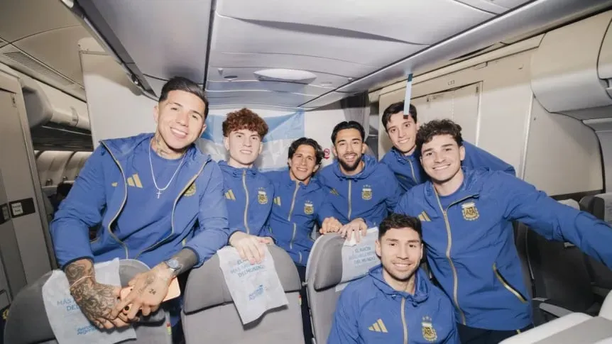la ilusion ya esta en marcha la seleccion argentina partio rumbo a kansas