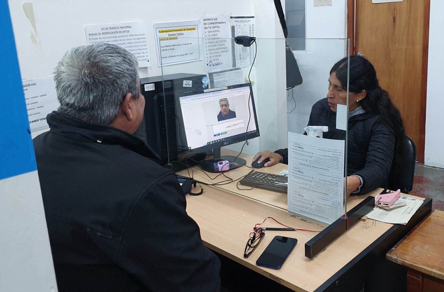 capital desde el lunes se podra realizar el tramite de licencias de conducir de forma online