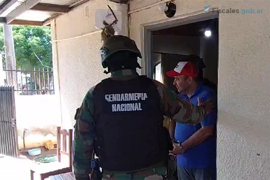 detenidos por contrabando la red de corrupcion que involucra al intendente a su hijo y a un empresario