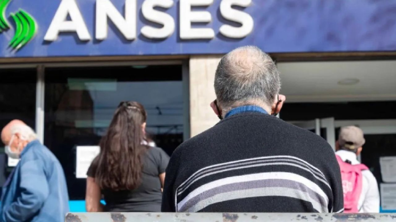 en dos partes sera el pago de jubilaciones y pensiones de abril