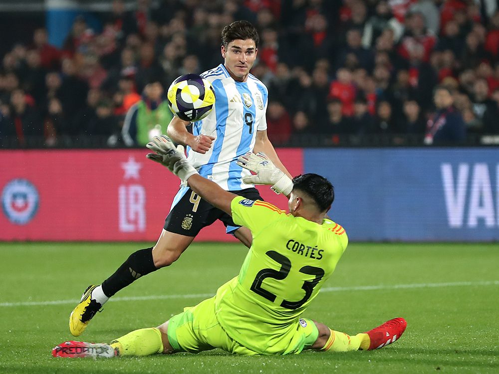 argentina firma una cima historica cerrara las eliminatorias arriba de brasil despues de dos decadas