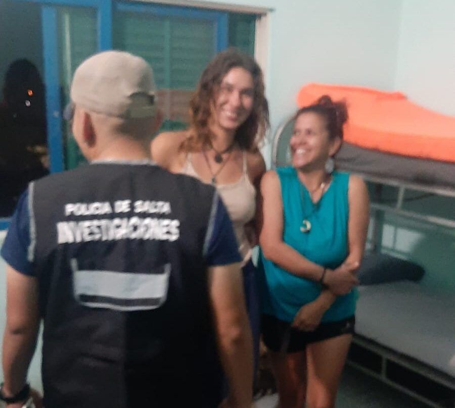 encontraron en la plaza de cafayate a una alemana reportada como desaparecida